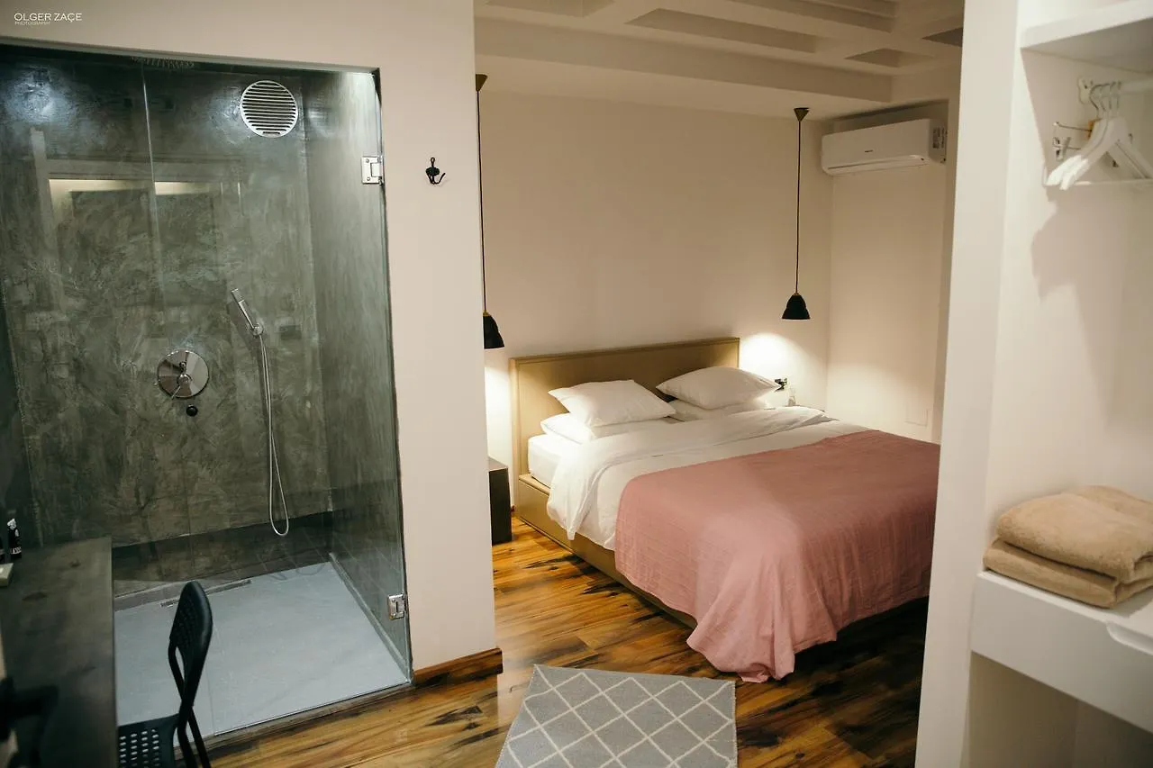 ***  7Seven Hotel 科尔察 阿尔巴尼亚